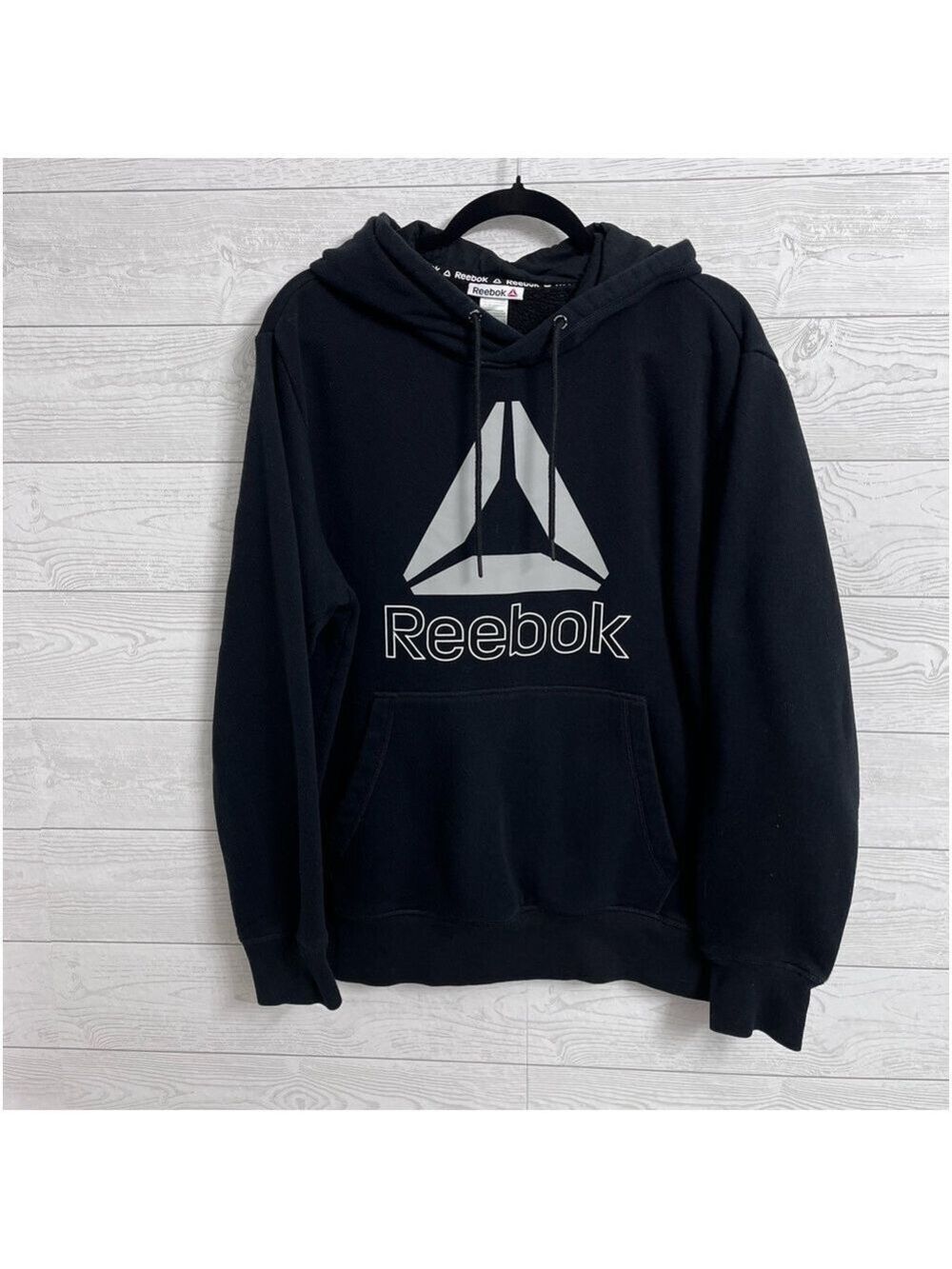 Reebok Men’s Black Pullover Long Sleeve Hood Sweatshirt. Size L